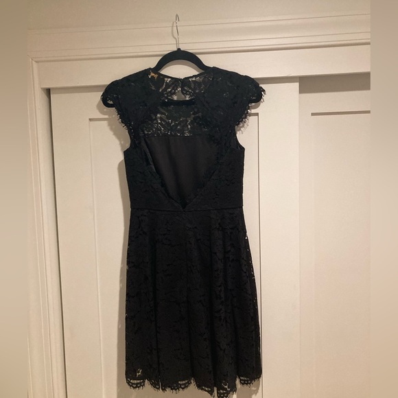 Kate Spade Black Lace Cocktail Dress Backless Size 0 - Picture 4 of 7
